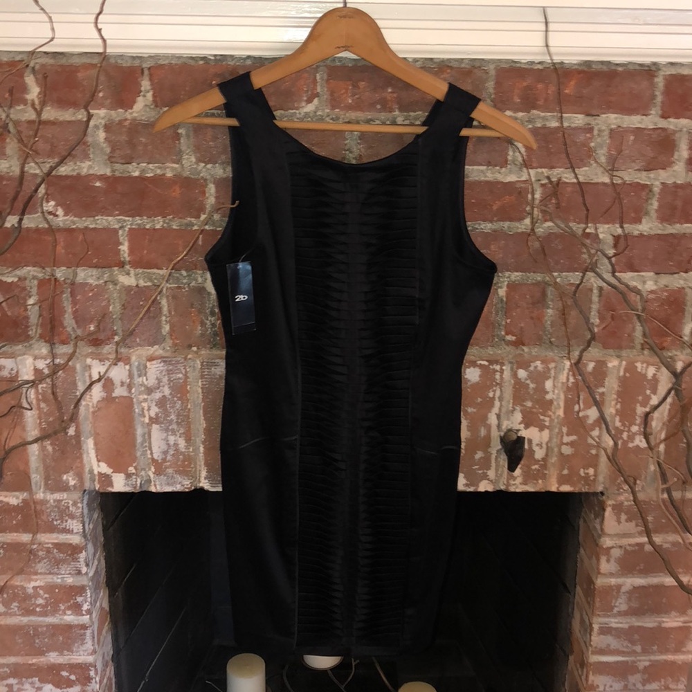 2b bebe dress